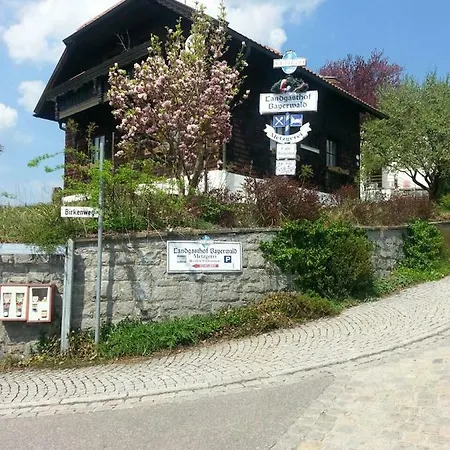 Landgasthof Bayerwald 게스트하우스 *